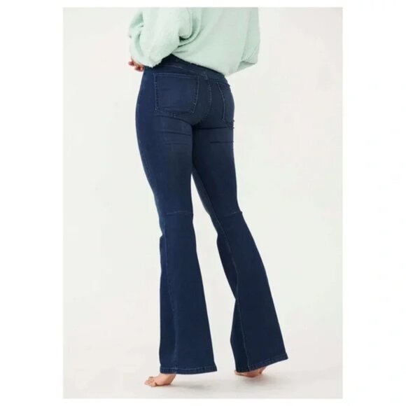 Free People Pull-On Penny Flare Bell Bottom Jeans 70s Style - Picture 2 of 9